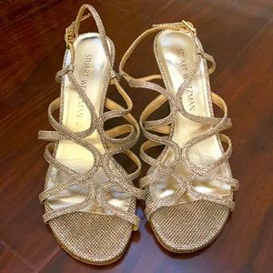 Stuart Weitzman low gold sparkly strappy heel